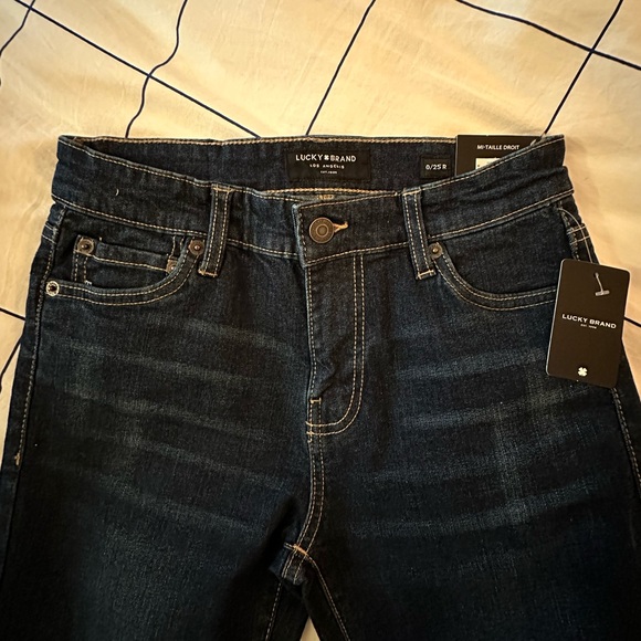 NWT Lucky Brand mid-rise straight jeans, size 25R - Picture 4 of 8